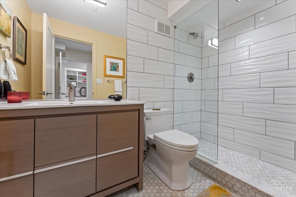 2200 Victory Parkway #2504, Cincinnati, OH, 45206 — photo 35
