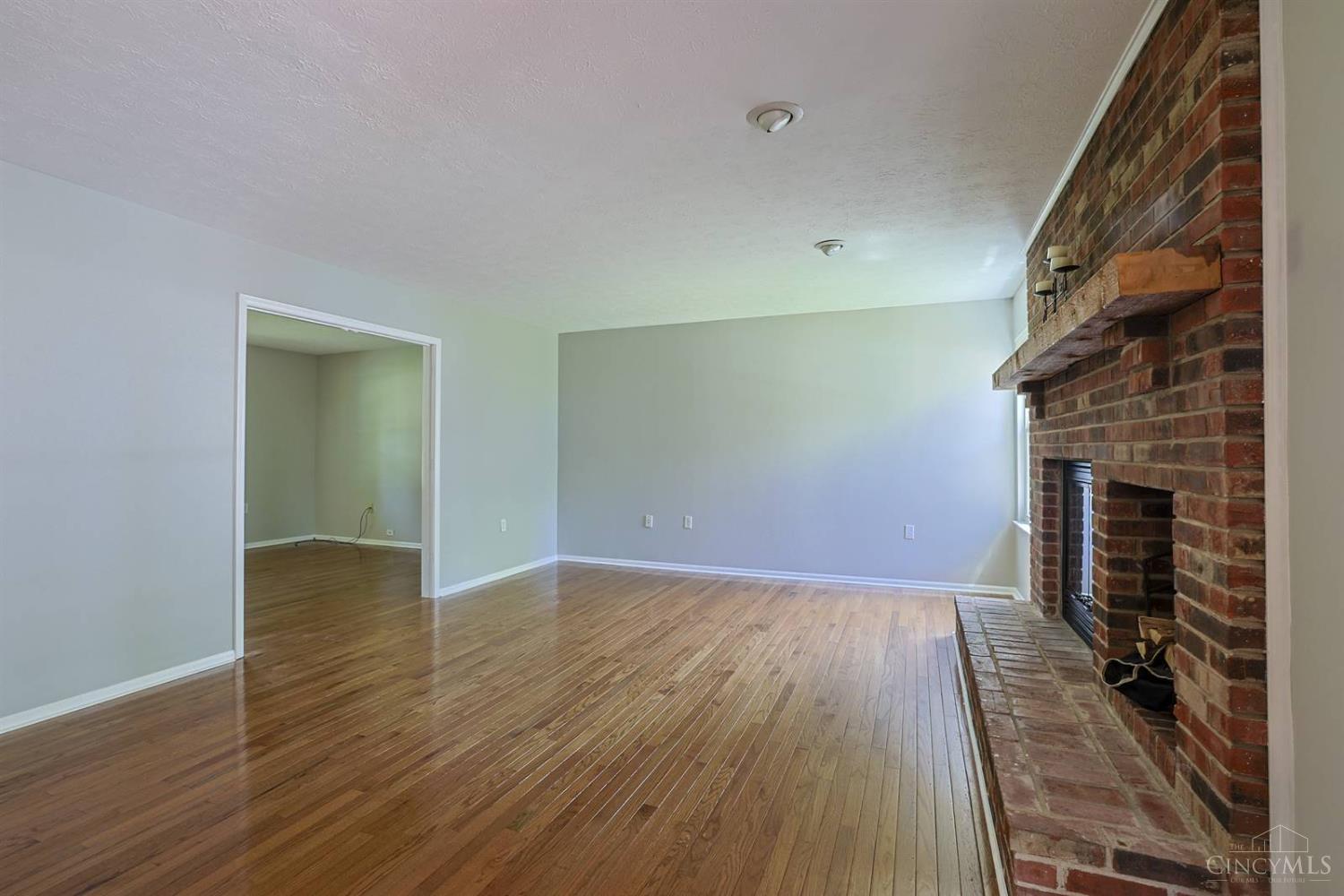 6149 Eddington Drive, Liberty Twp, OH, 45044 — photo 15