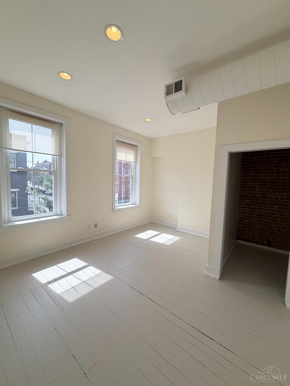 4 Sycamore Street #4, Cincinnati, OH, 45202 — photo 4