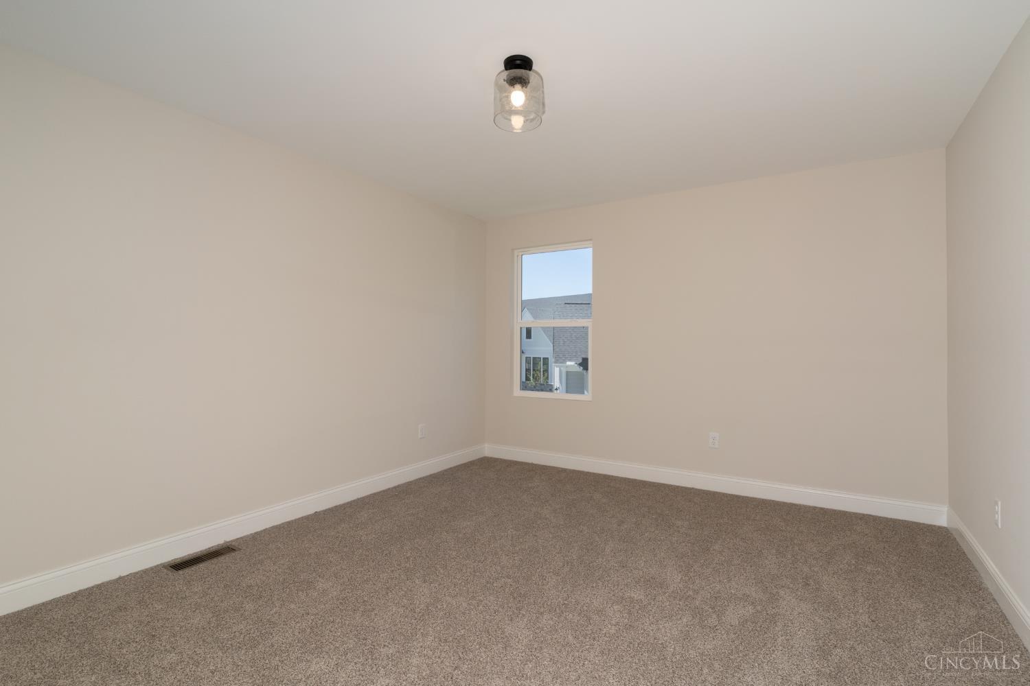 1143 Wayfarers Way, Lebanon, OH, 45036 — photo 32