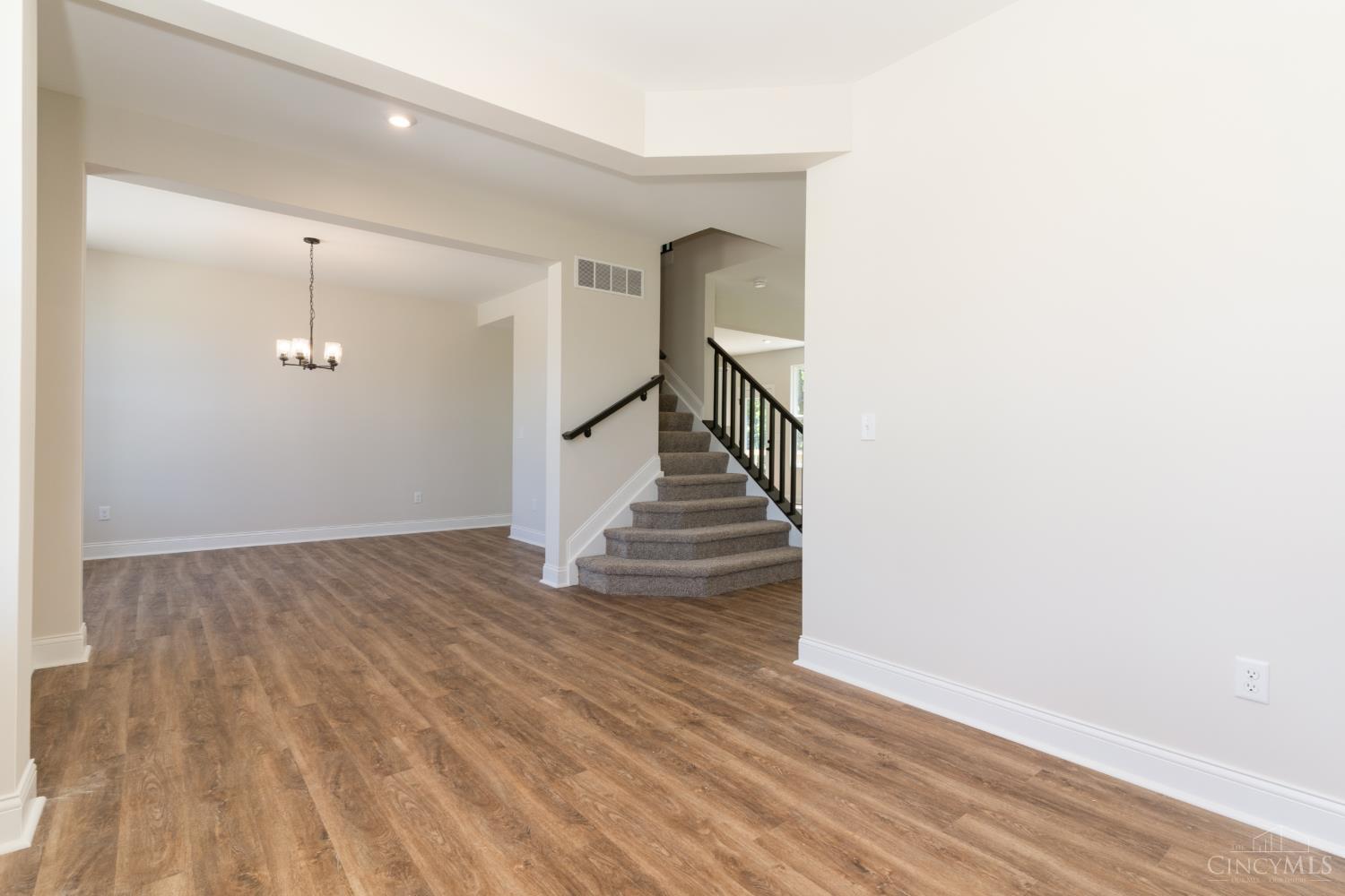 1143 Wayfarers Way, Lebanon, OH, 45036 — photo 10