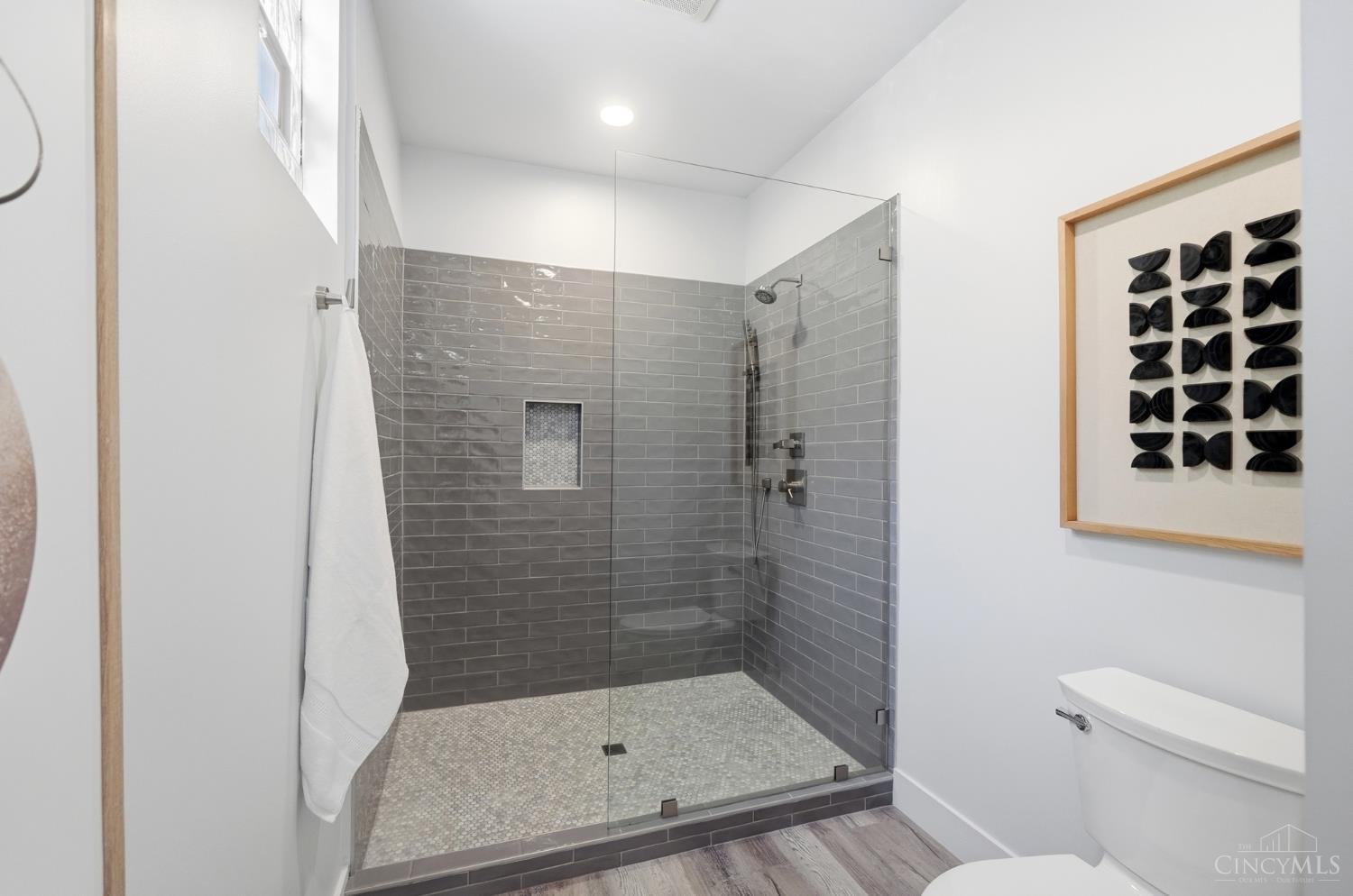 951 Parkside Place, Cincinnati, OH, 45202 — photo 36