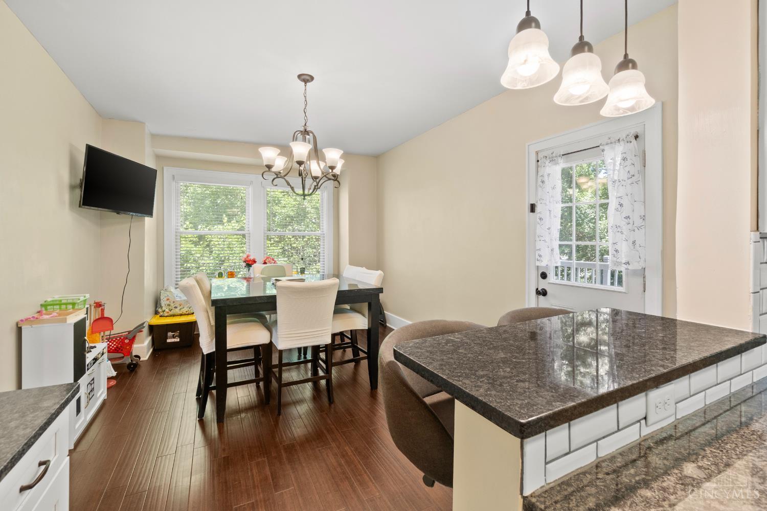 6424 Montgomery Road, Cincinnati, OH, 45213 — photo 7
