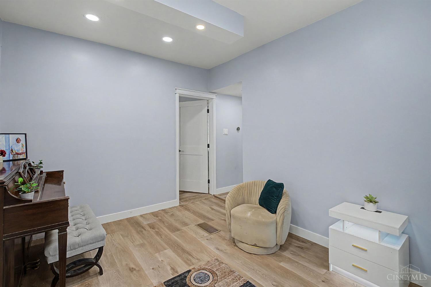 2855 Shaffer Avenue, Cincinnati, OH, 45211 — photo 20