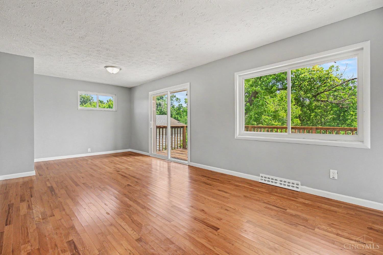 6004 Snyder Road, Green Twp, OH, 45247 — photo 10