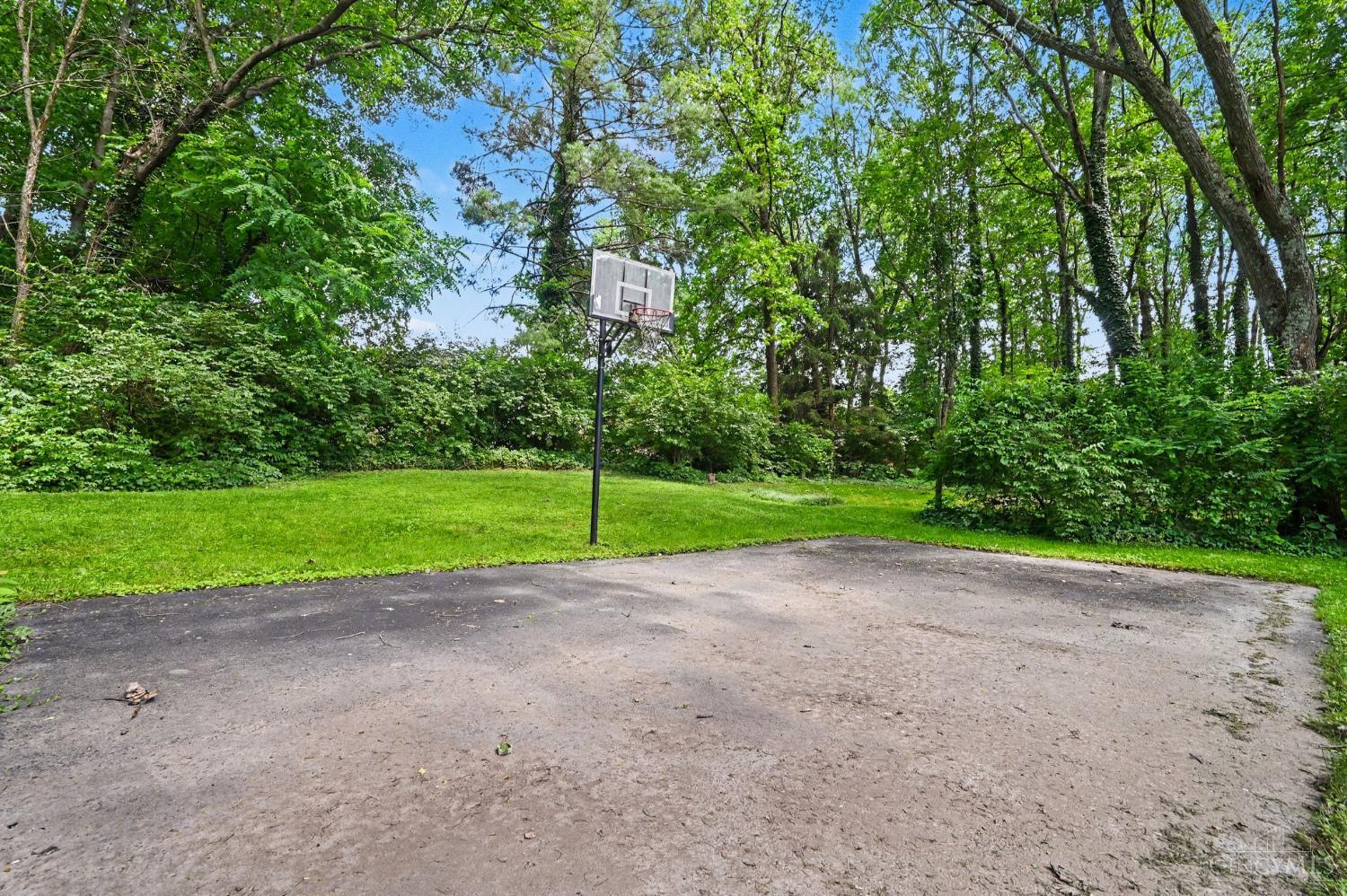 603 Woodsway Drive