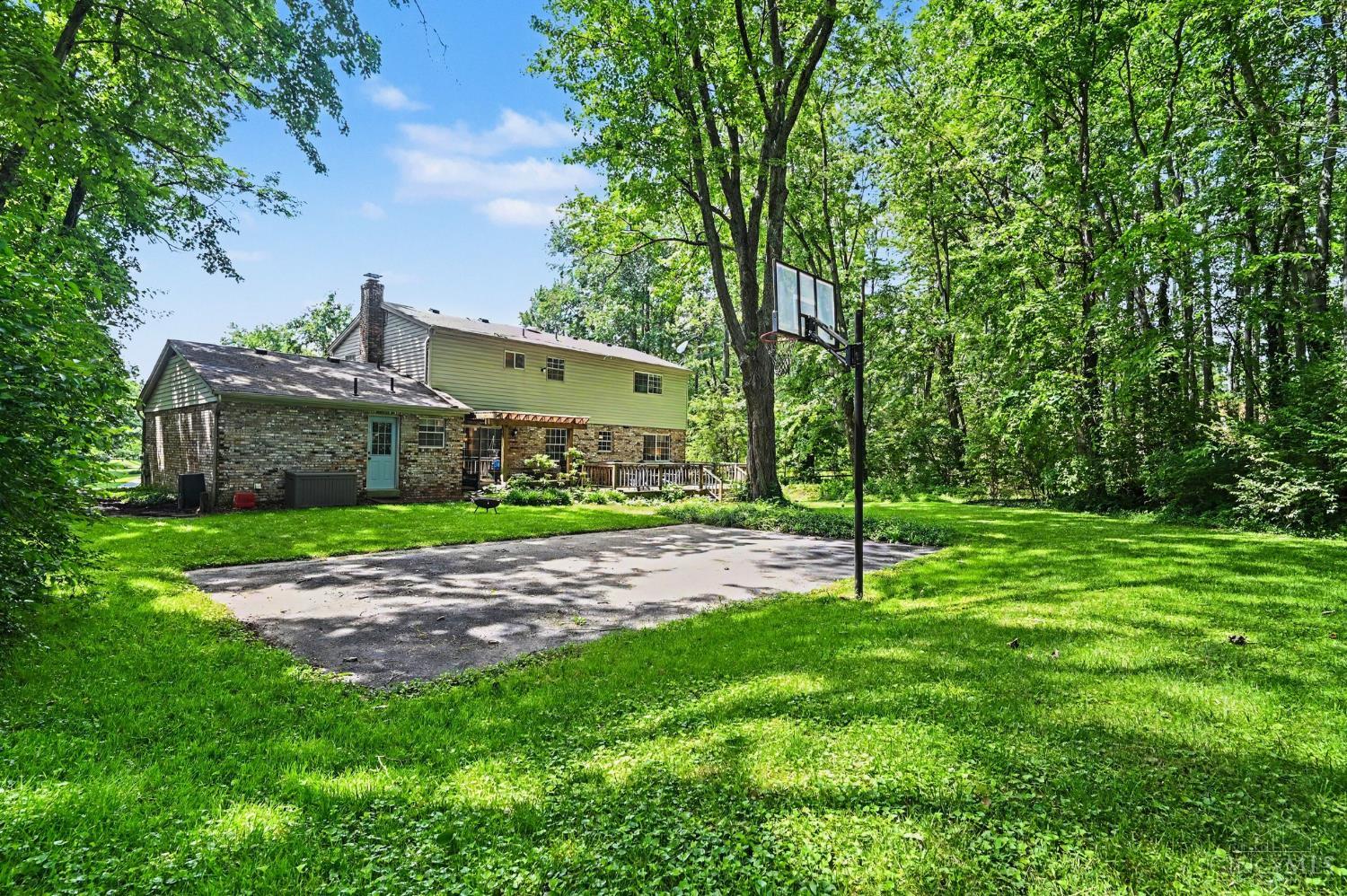 603 Woodsway Drive