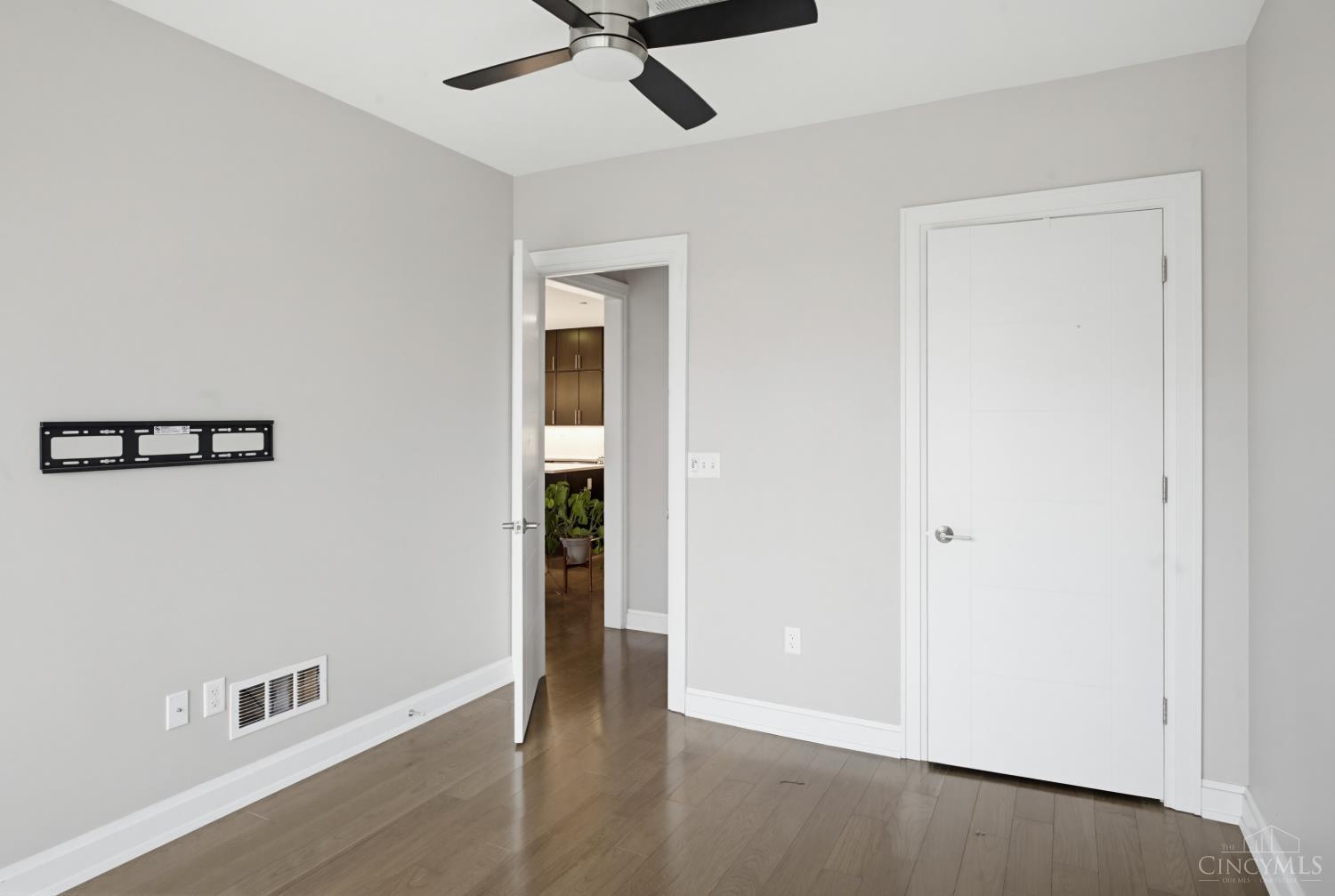 1515 Race Street #301, Cincinnati, OH, 45202 — photo 15