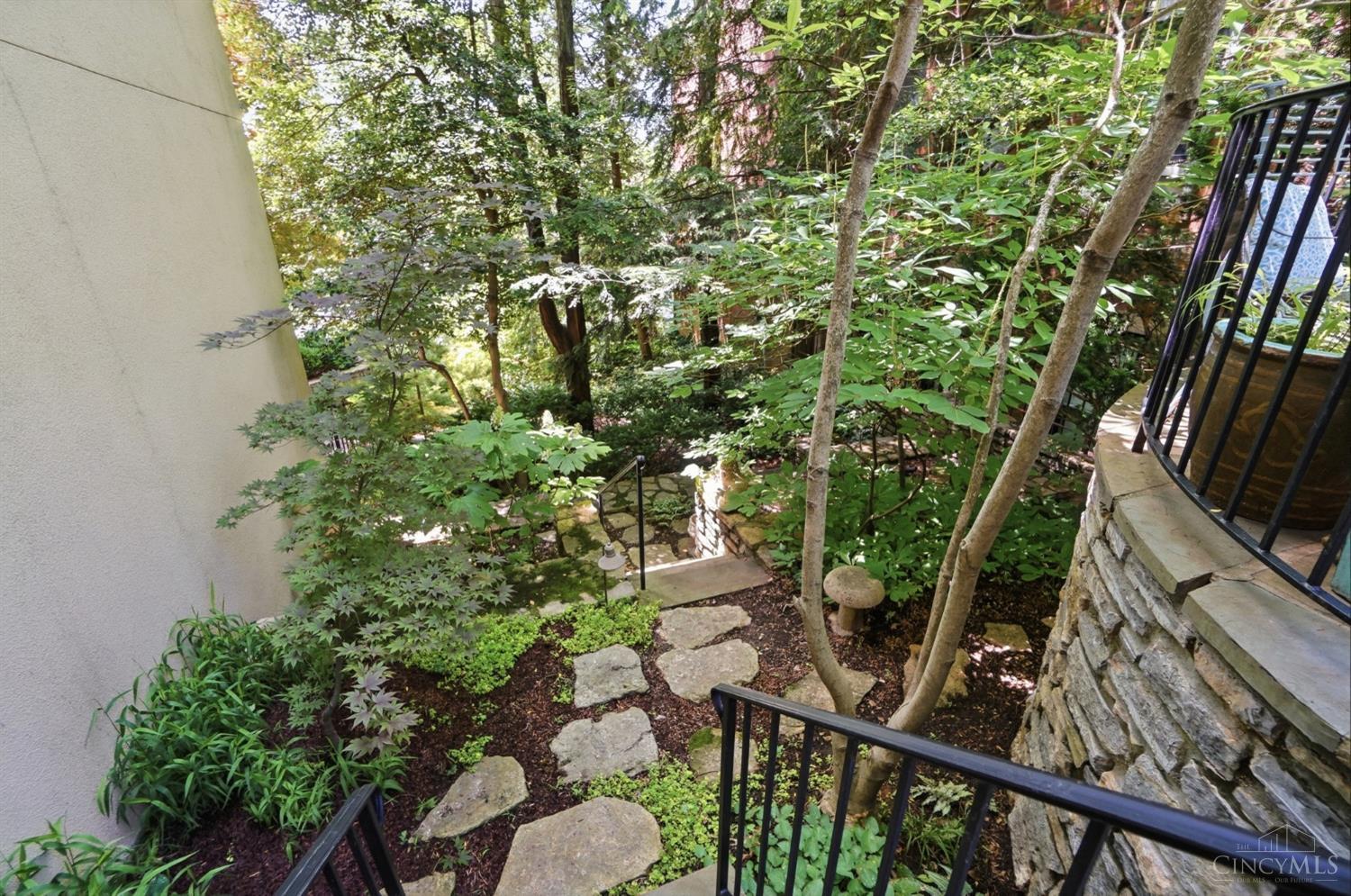 548 Liberty Hill, Cincinnati, OH, 45202 — photo 30