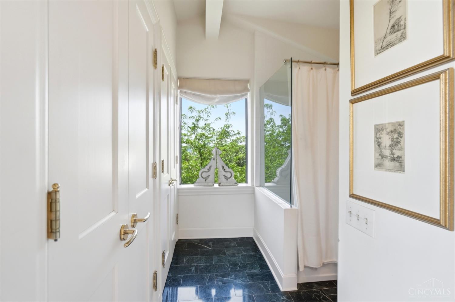 548 Liberty Hill, Cincinnati, OH, 45202 — photo 64