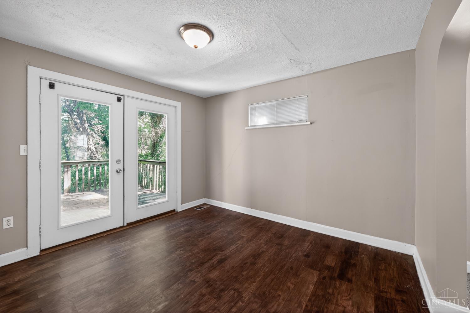 2484 Montana Avenue, Cincinnati, OH, 45211 — photo 13