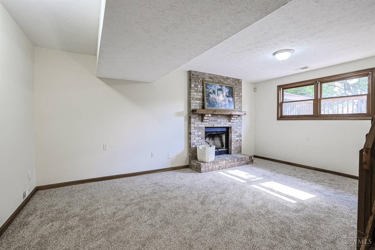 2708 Bradford Drive, Middletown, OH, 45044 — photo 26