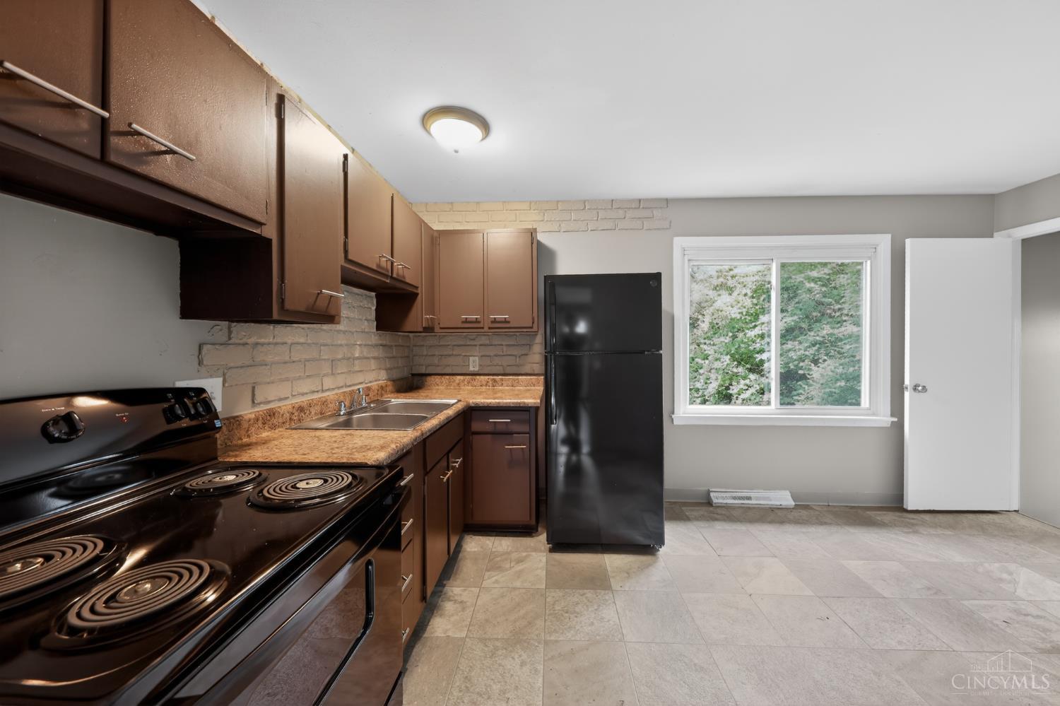 5987 Sunridge Drive, Cincinnati, OH, 45224 — photo 16