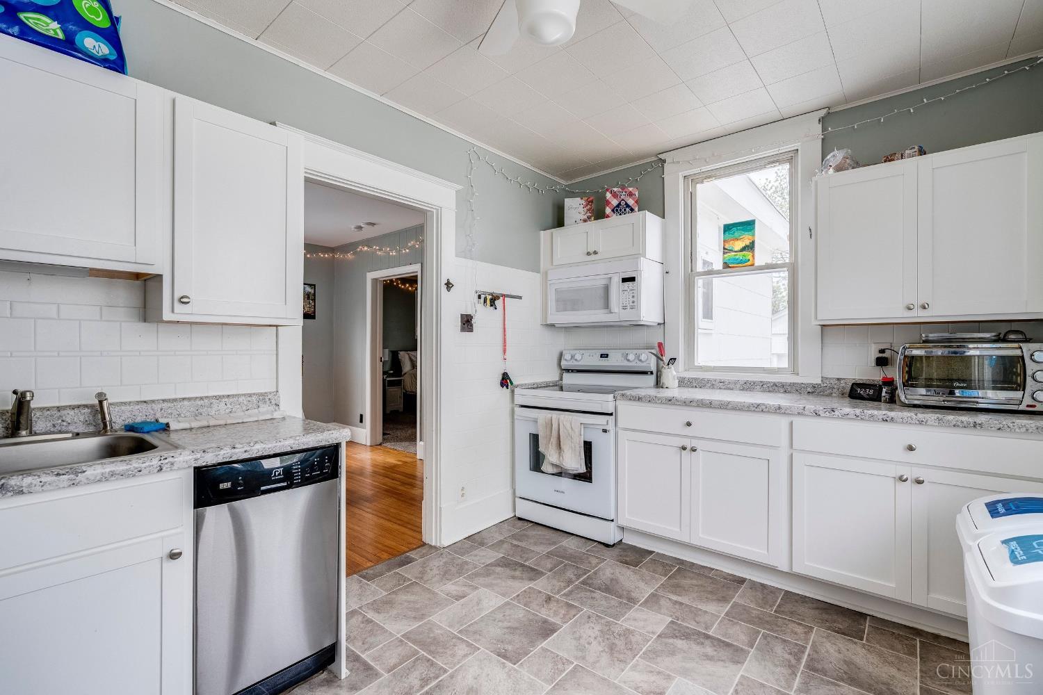 808 College Avenue, Oxford, OH, 45056 — photo 18