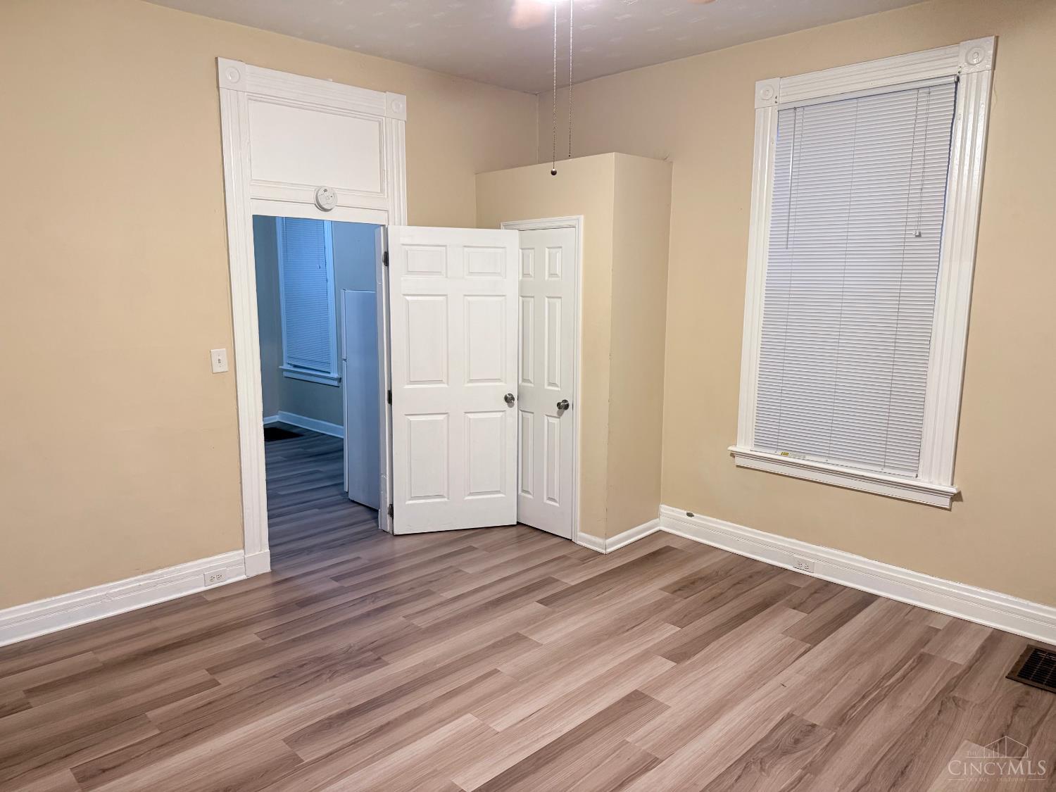 2240 Flora Street, Cincinnati, OH, 45219 — photo 3