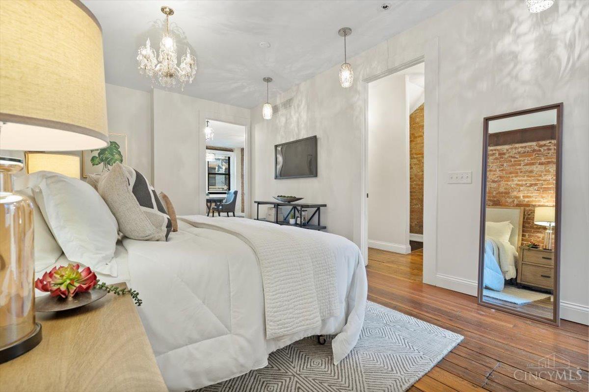 1302 Main Street, Cincinnati, OH, 45202 — photo 33