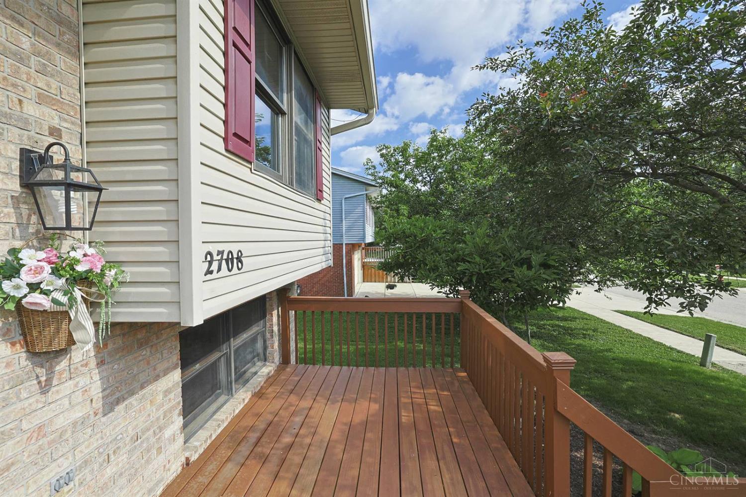 3rd image of 2708 Bradford Dr, Middletown, OH 45044 | MLS# 1882280
