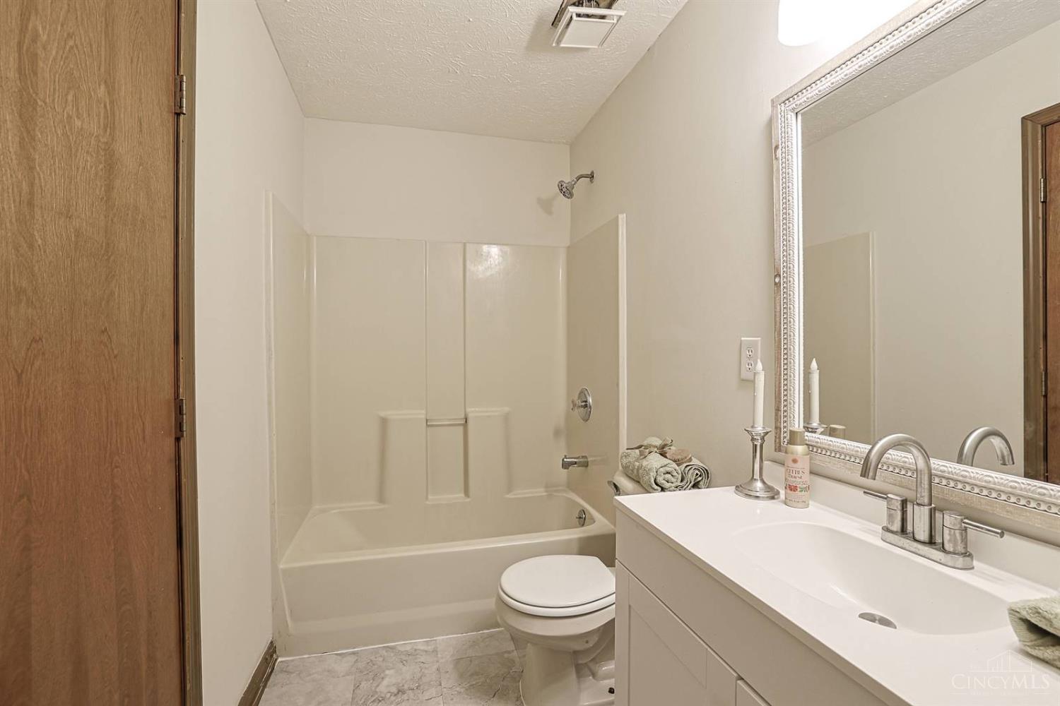 2708 Bradford Drive, Middletown, OH, 45044 — photo 21