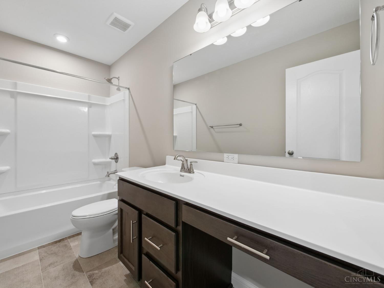 5195 Brookfield Lane, Liberty Twp, OH, 54044 — photo 28