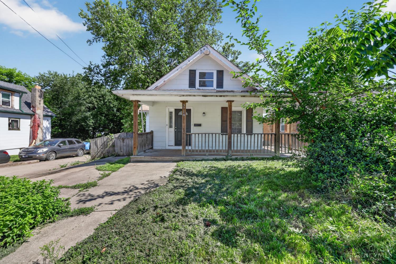 3718 Standish Avenue, Cincinnati, OH, 45213