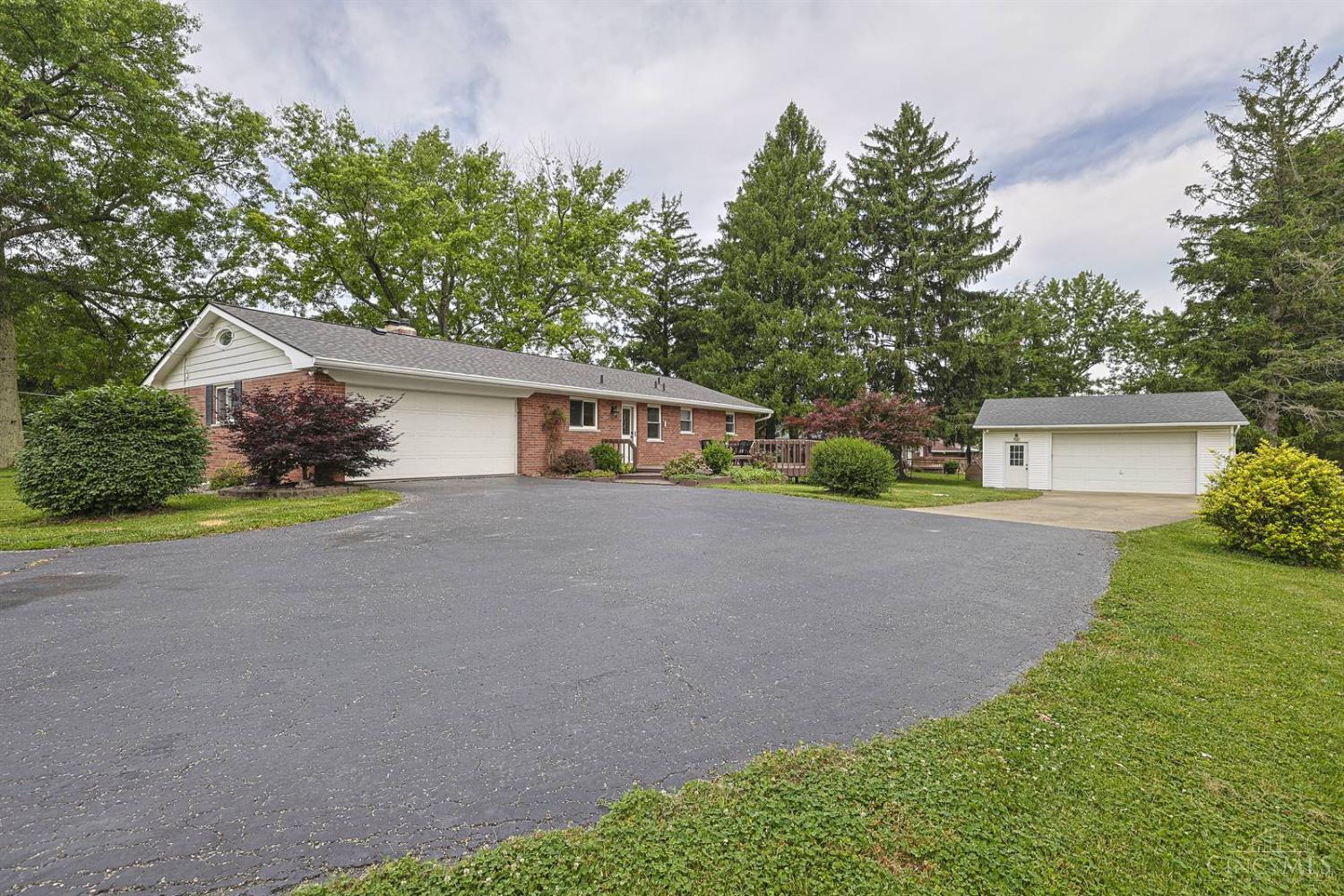 839 Wards Corner Road, Miami Twp, OH, 45140