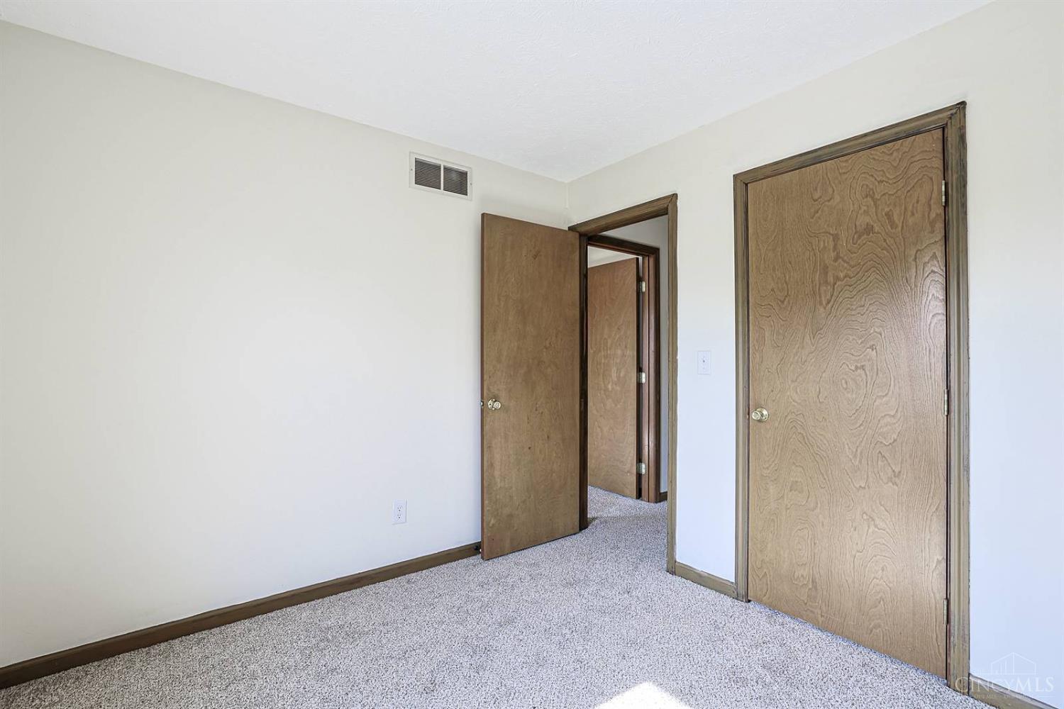 2708 Bradford Drive, Middletown, OH, 45044 — photo 25