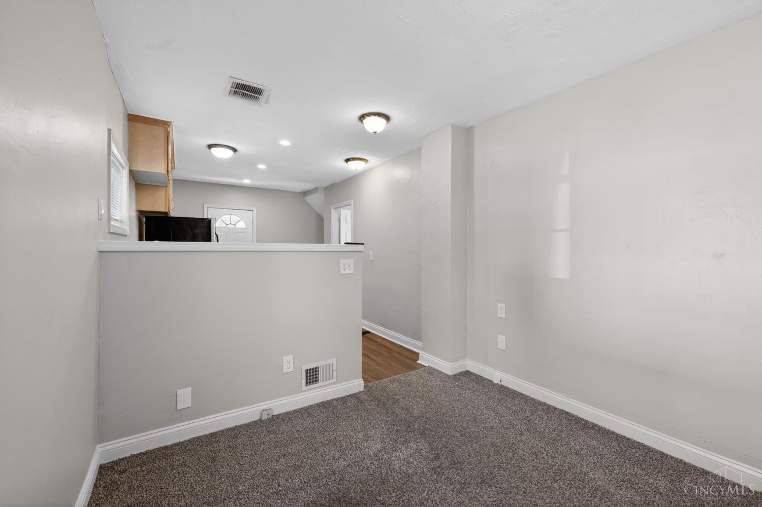 3718 Standish Avenue, Cincinnati, OH, 45213 — photo 5