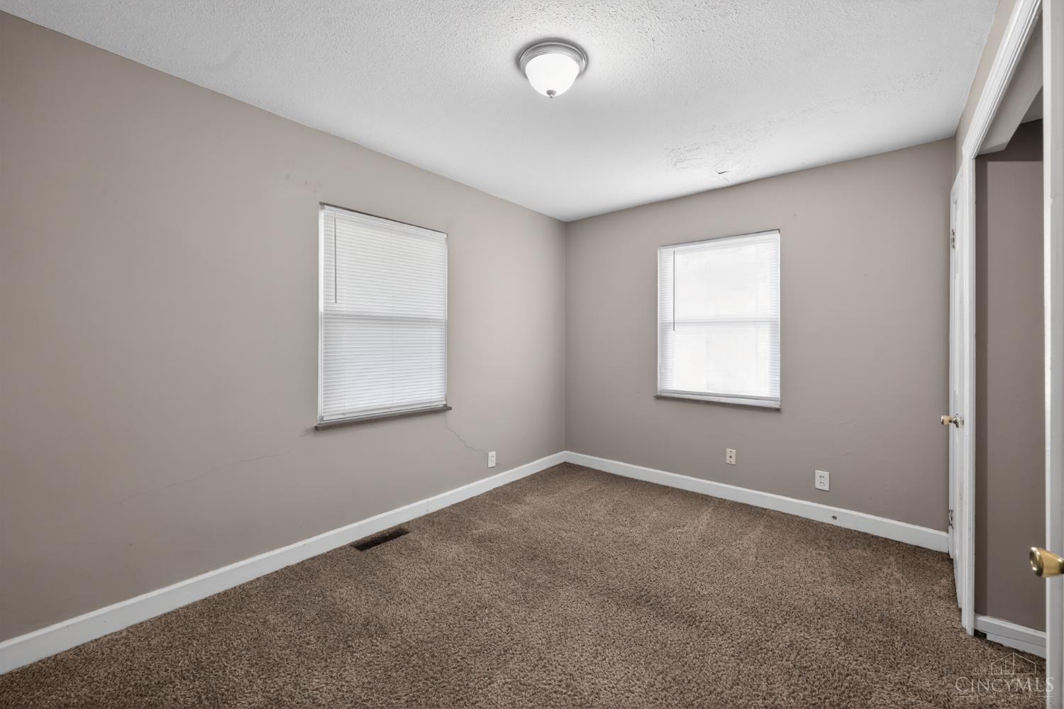 2484 Montana Avenue, Cincinnati, OH, 45211 — photo 19