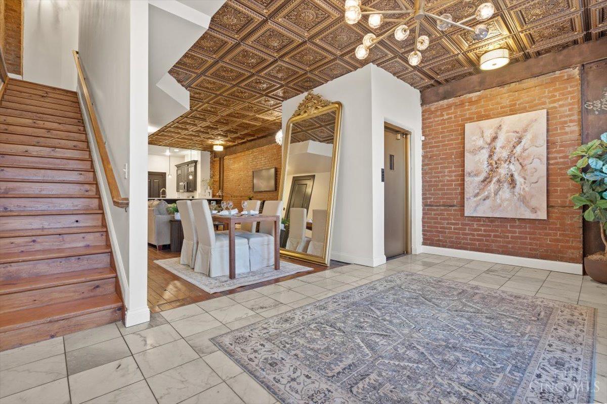 1302 Main Street, Cincinnati, OH, 45202 — photo 9