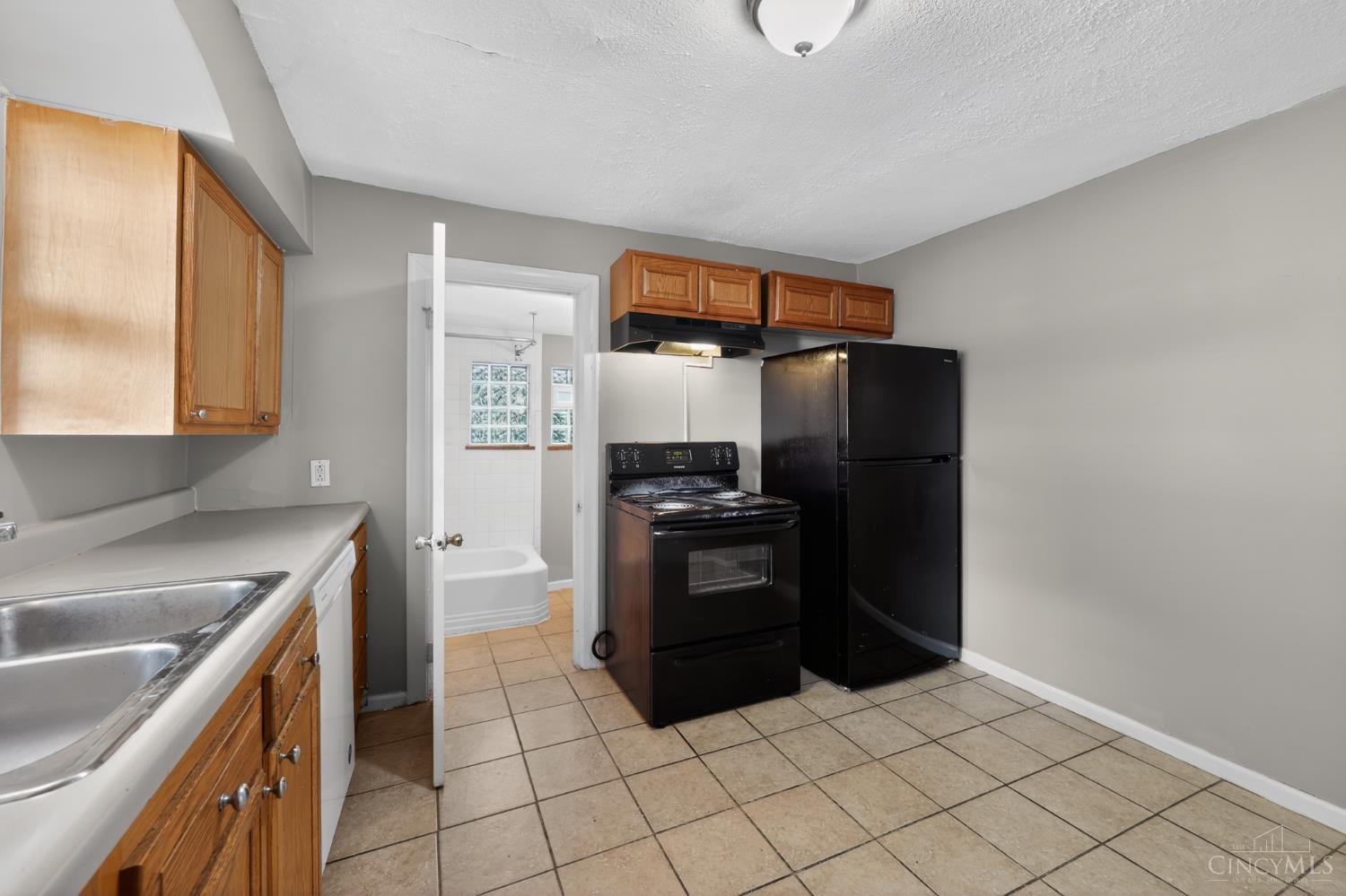 2484 Montana Avenue, Cincinnati, OH, 45211 — photo 7