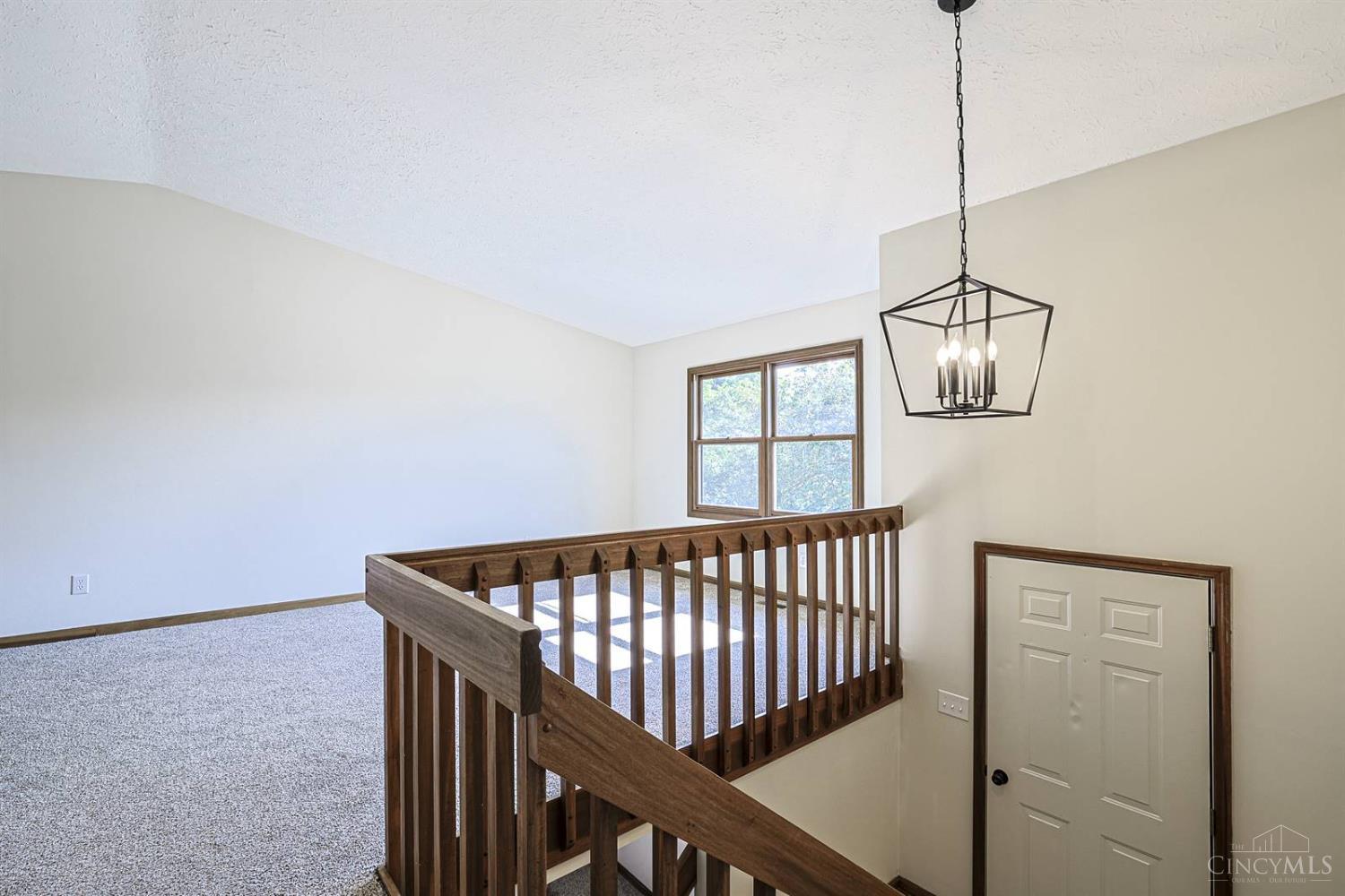 2708 Bradford Drive, Middletown, OH, 45044 — photo 6