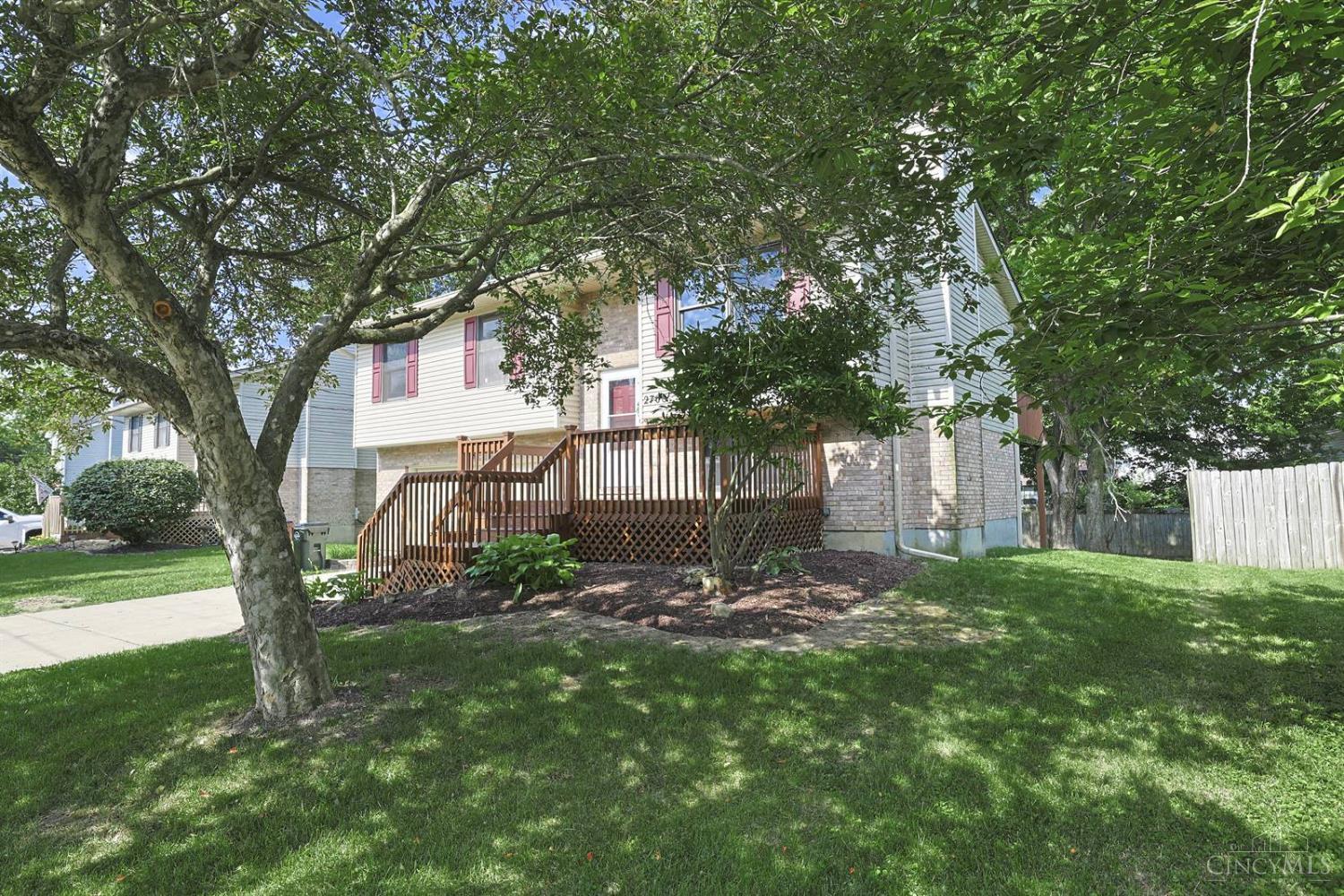 2nd image of 2708 Bradford Dr, Middletown, OH 45044 | MLS# 1882280