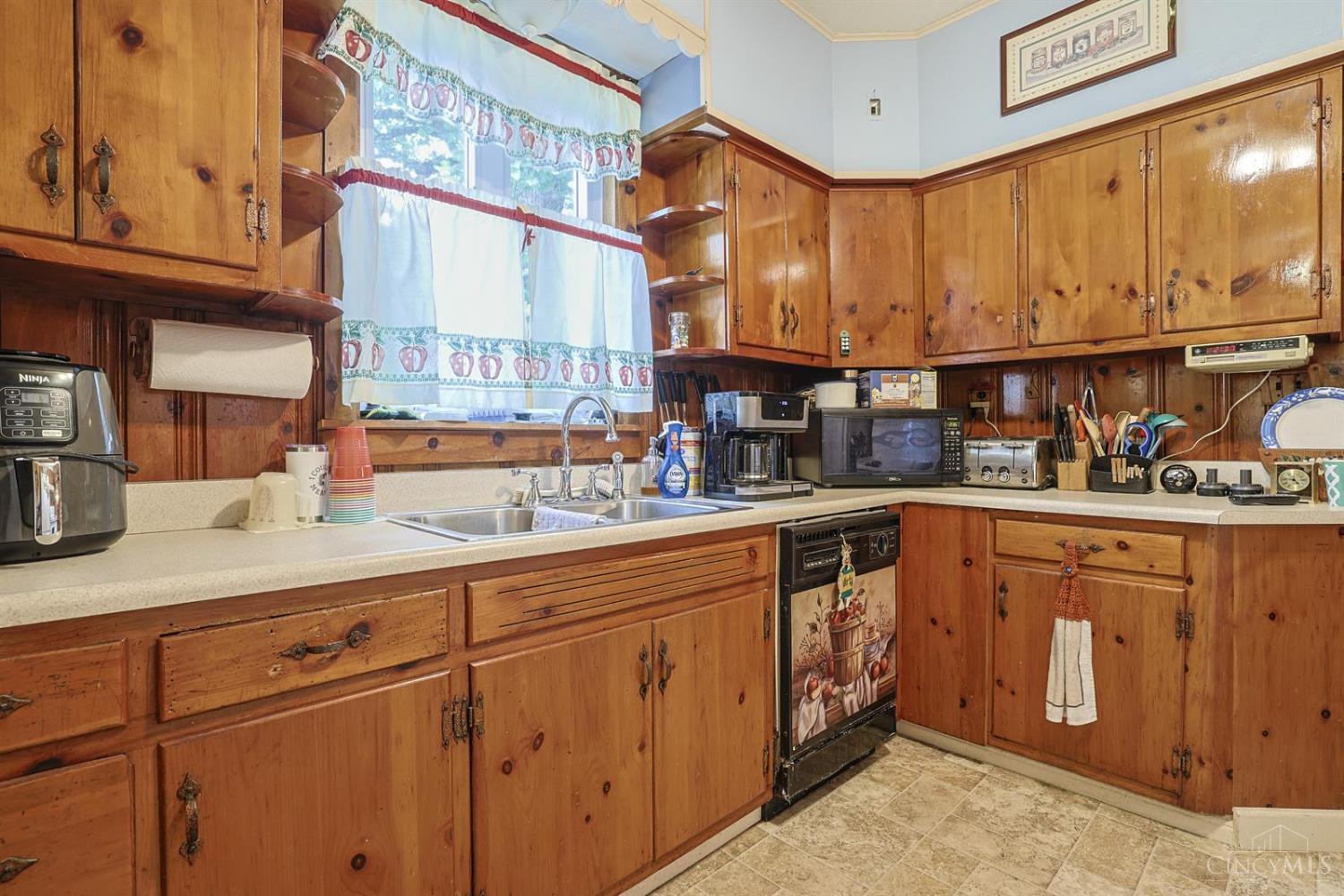 4687 Celadon Avenue, Fairfield, OH, 45014 — photo 18