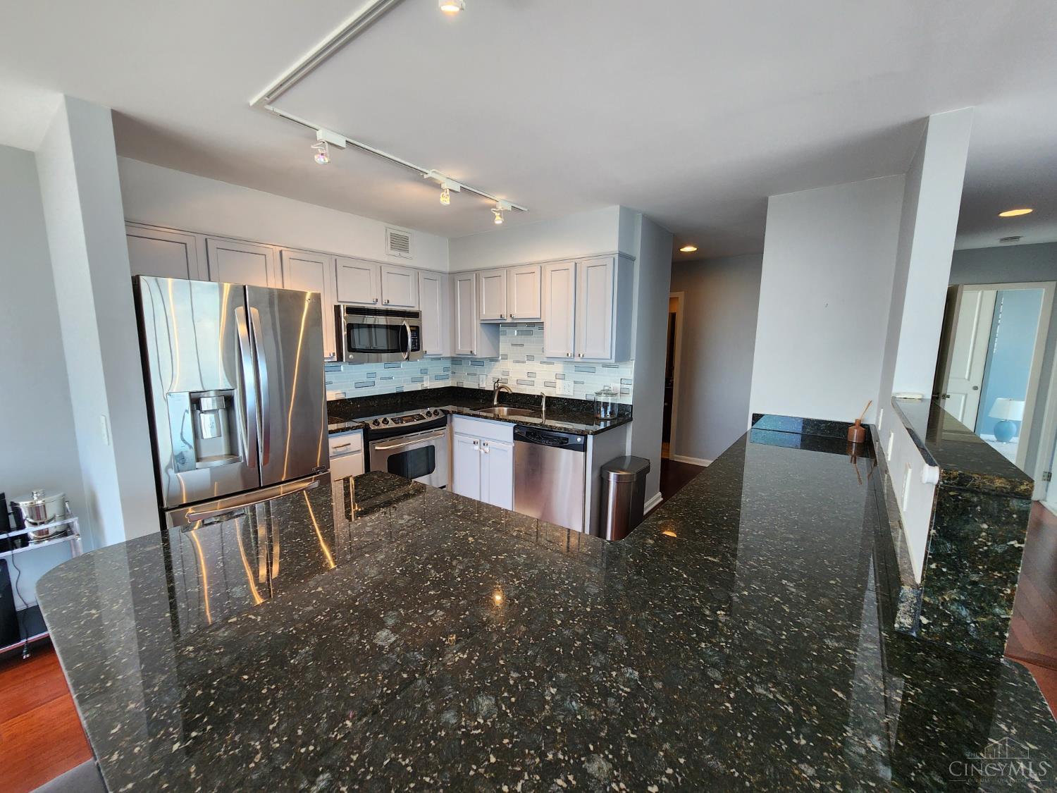810 Matson Place #807, Cincinnati, OH, 45204 — photo 9