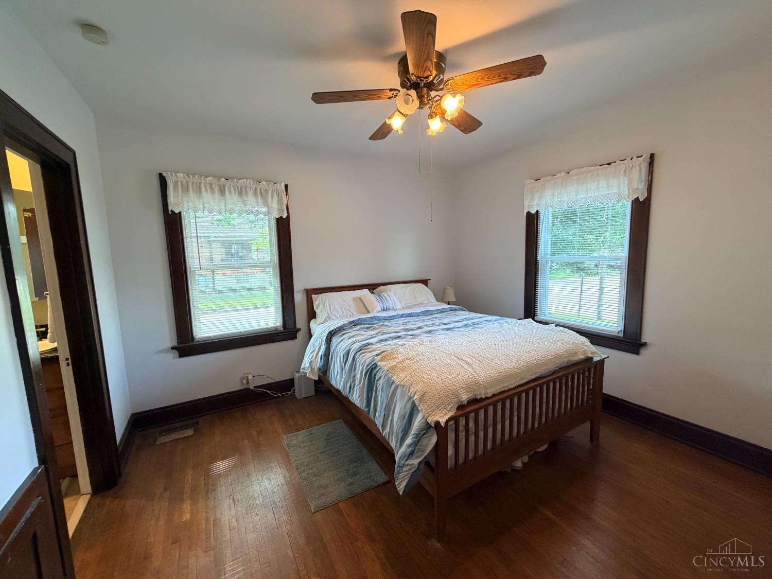 6848 Windward Street, Columbia Twp, OH, 45227-2618