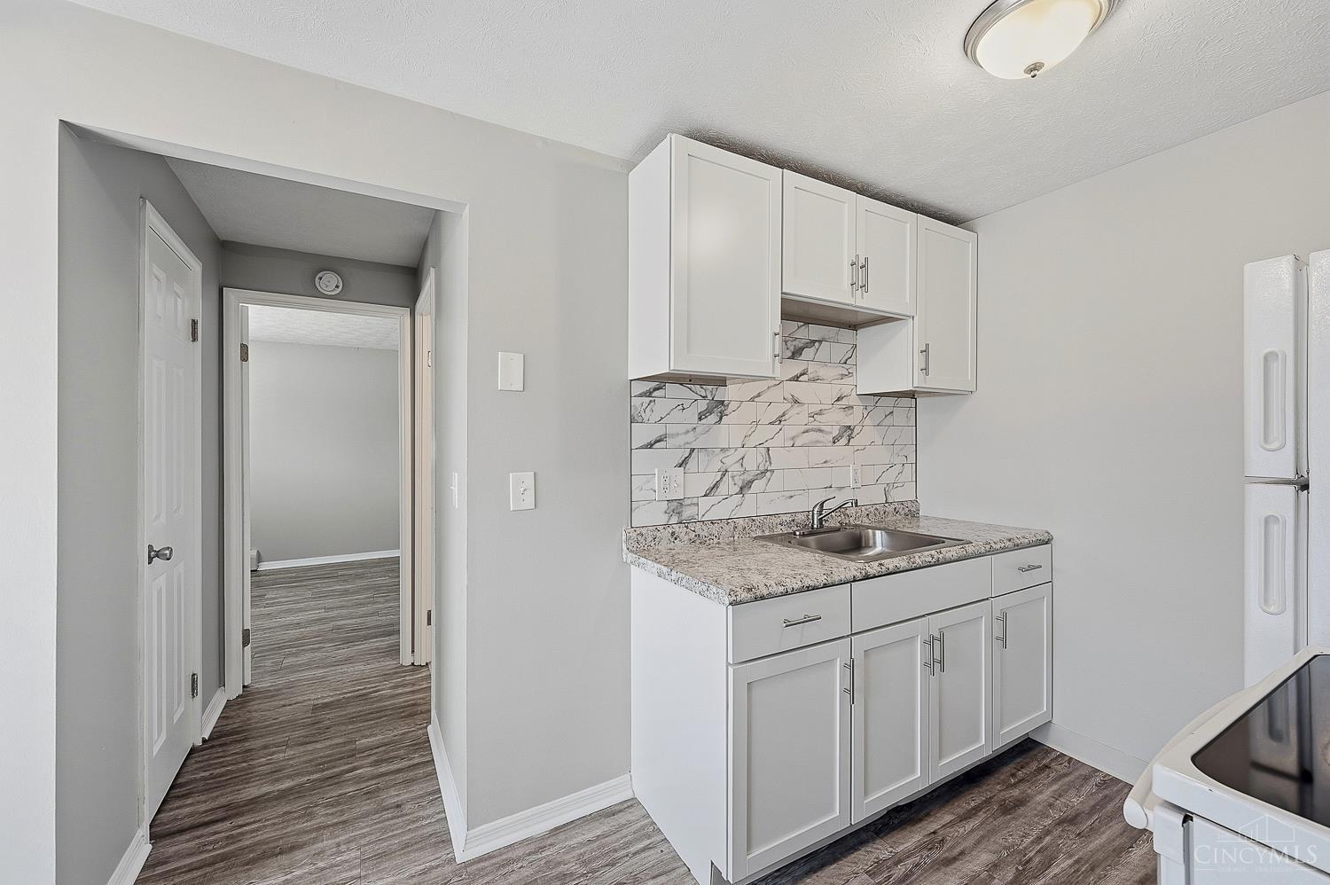 2215 Salvador Street, Cincinnati, OH, 45230 — photo 12
