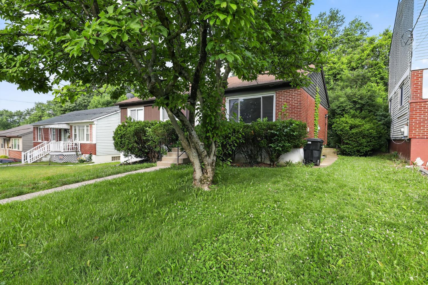 5987 Sunridge Drive, Cincinnati, OH, 45224 — photo 2
