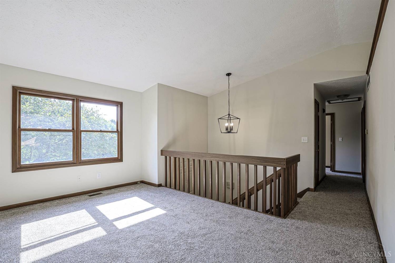 2708 Bradford Drive, Middletown, OH, 45044 — photo 10