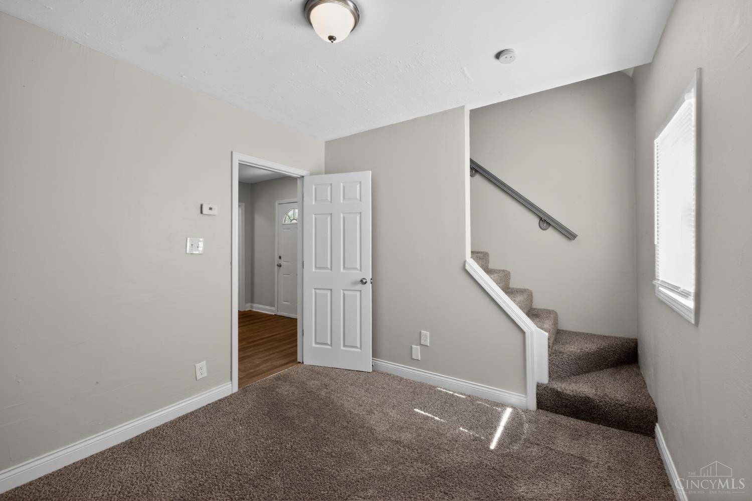 3718 Standish Avenue, Cincinnati, OH, 45213 — photo 7
