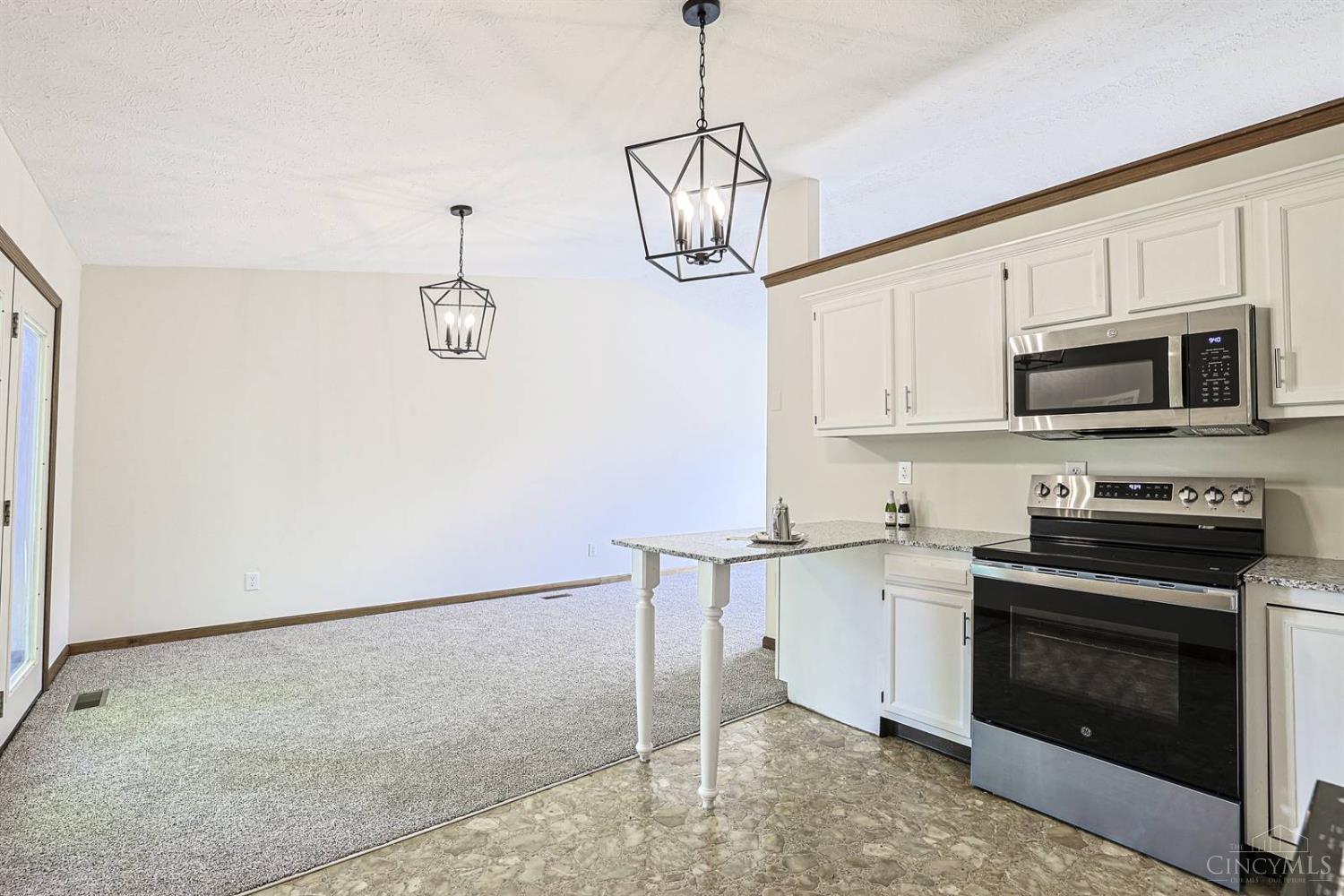 2708 Bradford Drive, Middletown, OH, 45044 — photo 17