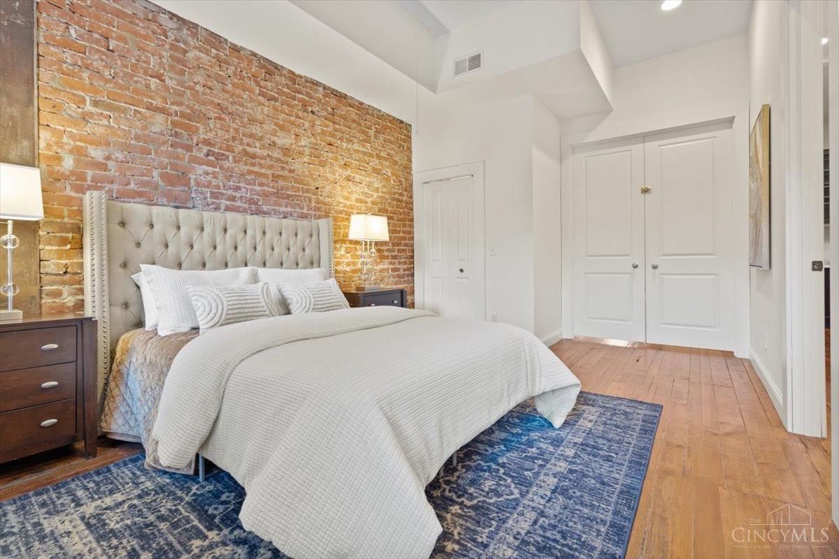 1302 Main Street, Cincinnati, OH, 45202 — photo 44