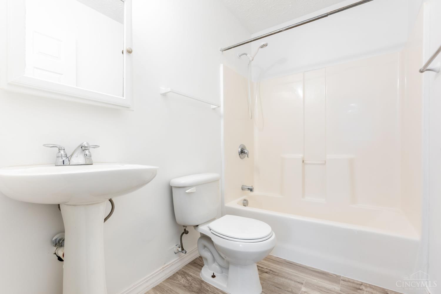 4538 Lucerne Avenue, Cincinnati, OH, 45227 — photo 16