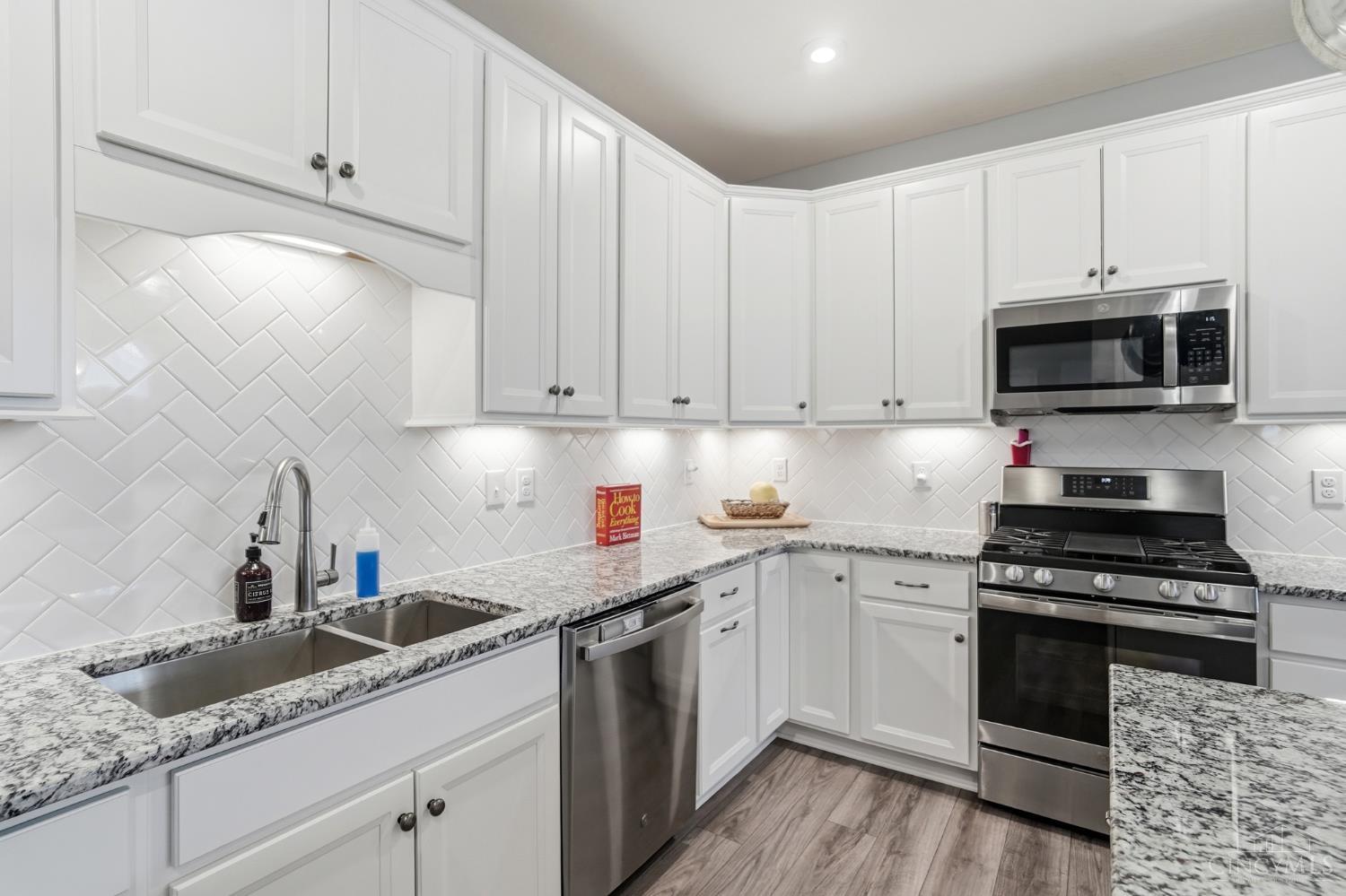 8260 Button Bush Place, West Chester, OH, 45069 — photo 30