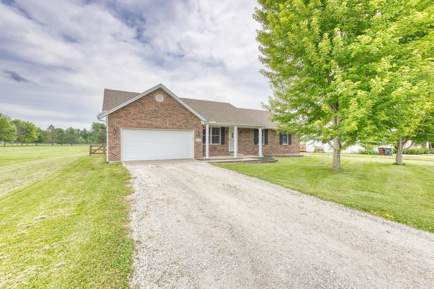 8829 Fawn Trail