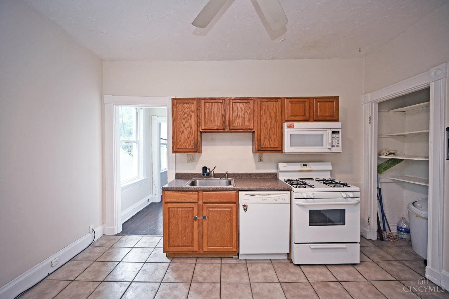 4232 Kirby Avenue, Cincinnati, OH, 45223 — photo 25