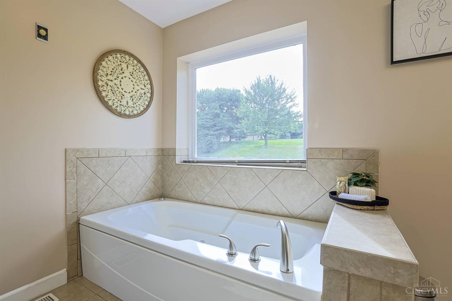 3020 Cooperhill Drive, Evendale, OH, 45241 — photo 27