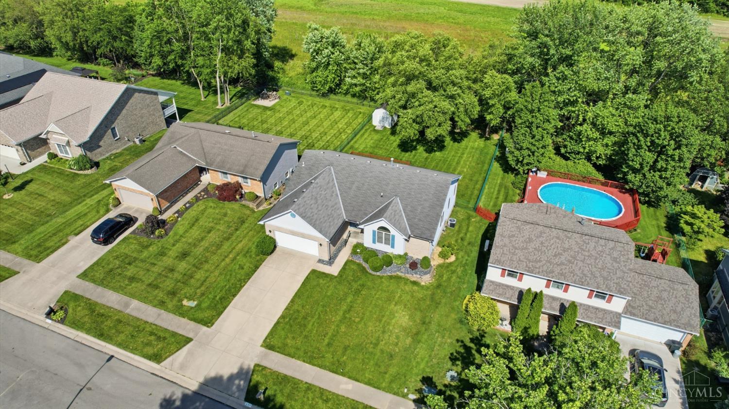 417 Kenec Drive, Middletown, OH, 45042 — photo 12