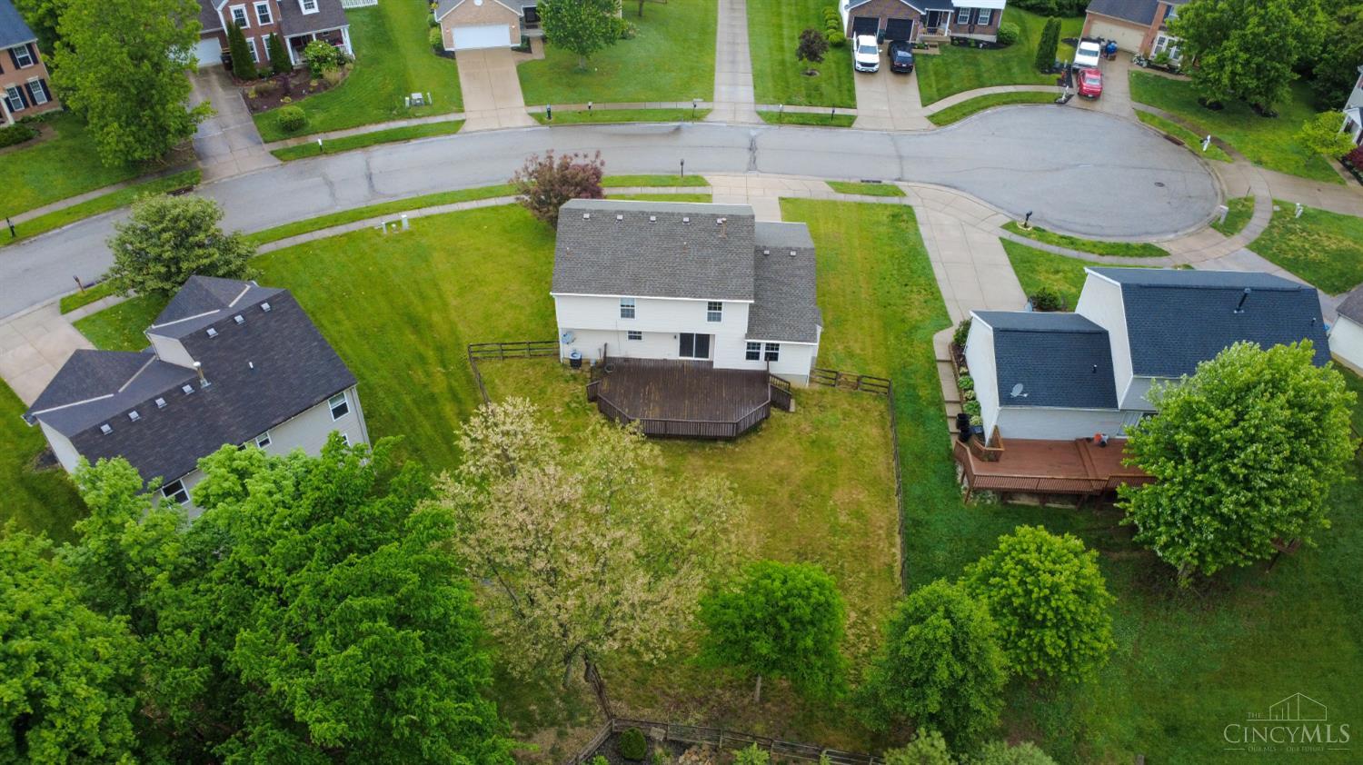 639 Ellen Drive, Union Twp, OH, 45255 — photo 4