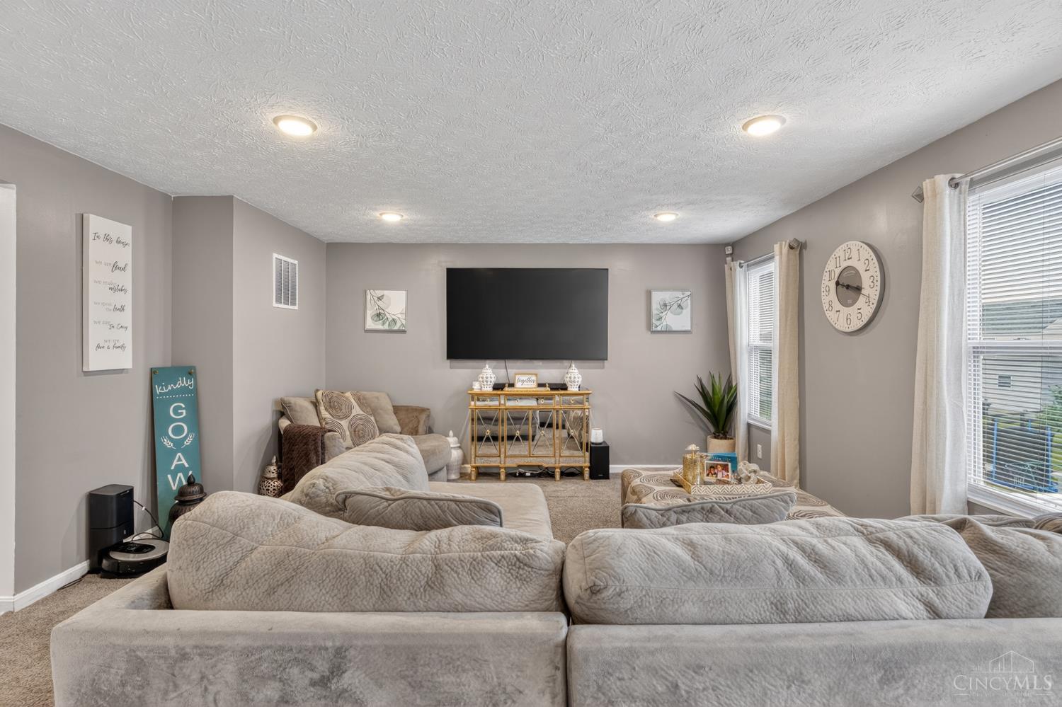 2856 Pine Leaf Court, Hamilton, OH, 45013 — photo 5