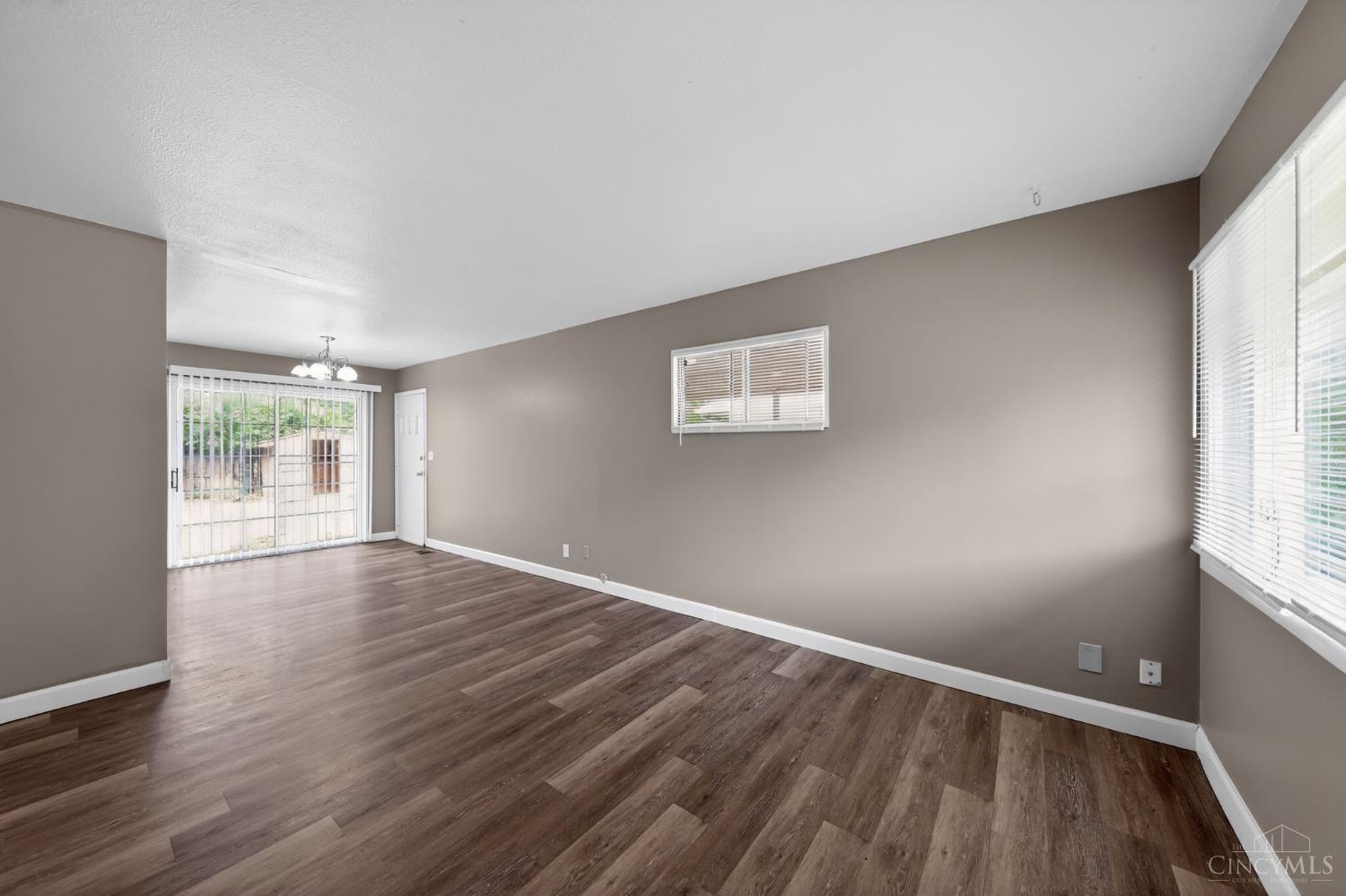 8779 Daly Road, Springfield Twp., OH, 45231 — photo 10